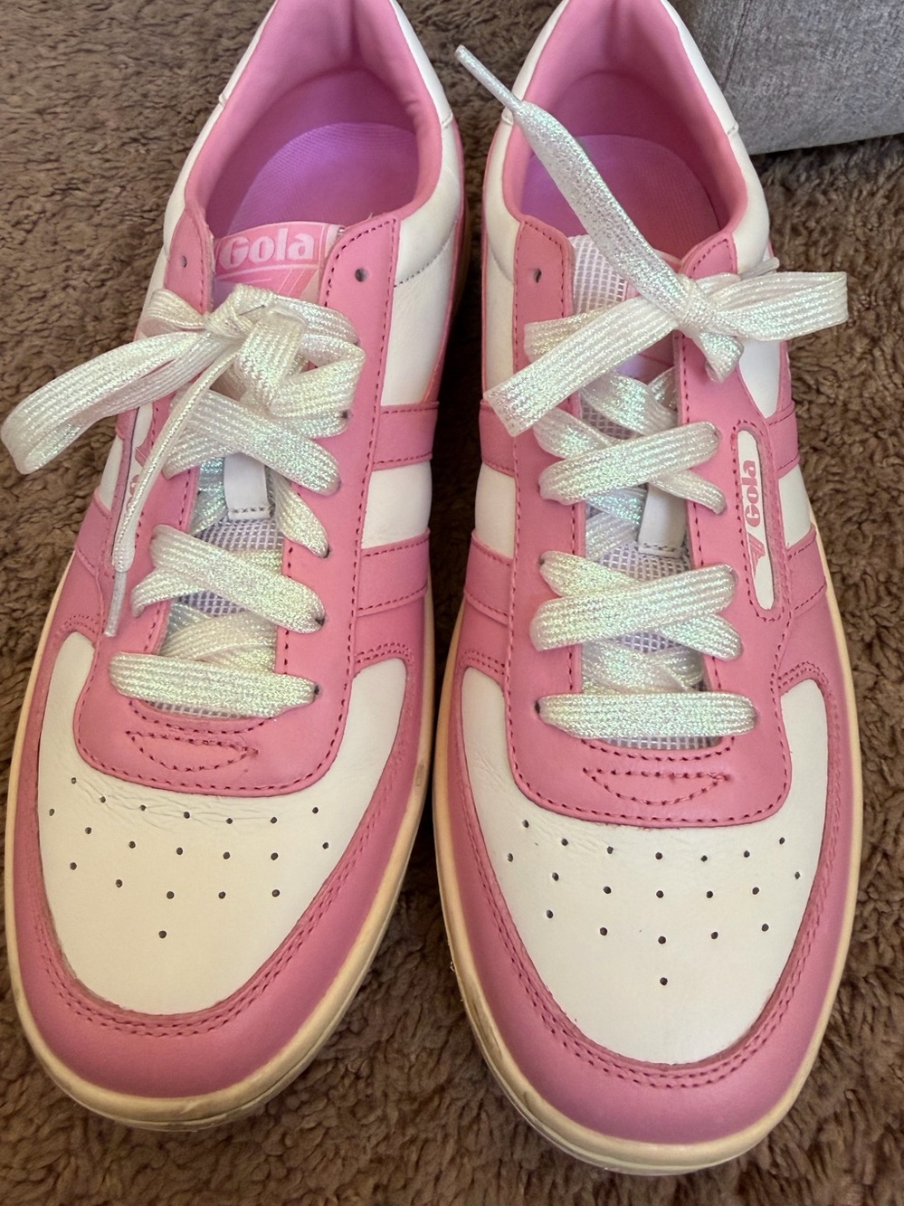 Gola Hawk II Pink and White Low-Top Sneakers 9.5 Anthropologie GUC retro 70s